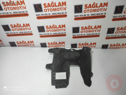 SKODA OCTAVİA 10-15 ÇIKMA ALT KARTER MUHAFAZA OEM; 5E0825205