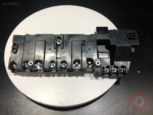 MERCEDES VİTO W447 SİGORTA KUTUSU A4475407880