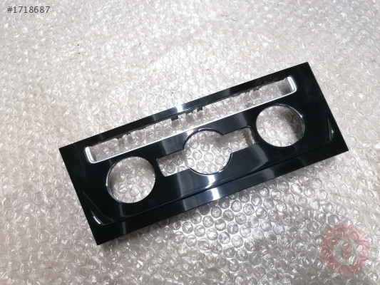 5G1863042C 5G1863042B KLİMA KONTROL PANELİ ÇERÇEVESİ
