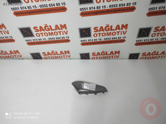 VW GOLF-5 03-09 ÇIKMA SAĞ ORTA İÇ KONSOL KOLU OEM;1K5864376