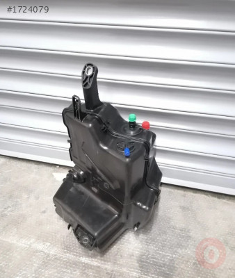 2Q0131877G 2Q0131877E 2Q0131877J ADBLUE TANK DEPOSU