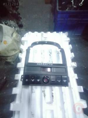 KİA SORENTO ORTA KONSOL ÇERÇEVESİ !!!!