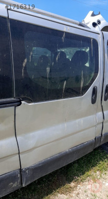 renault trafic çıkma sap sürgü kapı