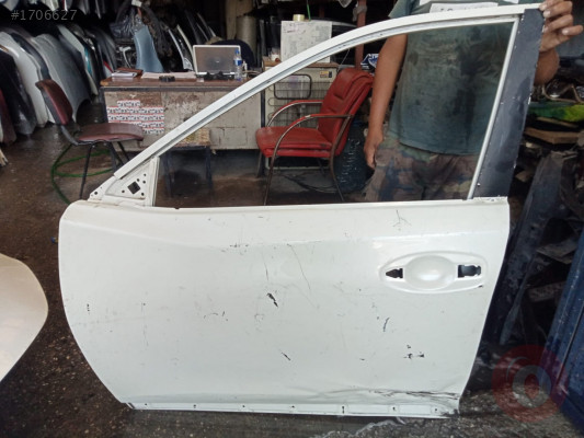 2014 Nissan xtrail sol  ön kapı çıkma