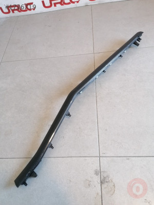 17B858416B ÖN GÖĞÜS SAĞ SÜS ÇITASI LEDLİ