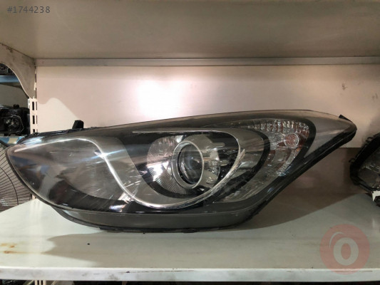 HYUNDAİ İ30 12-15 SOL FAR