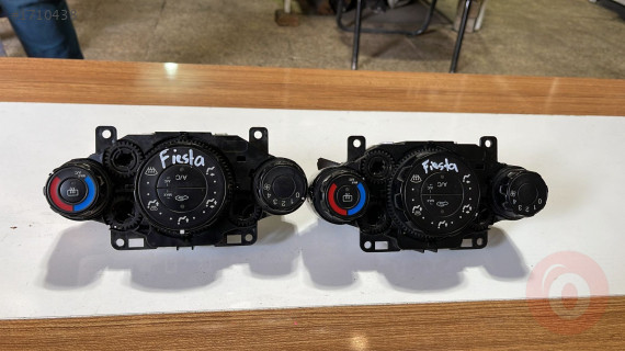 2009-15 FORD FİESTA KLİMA KONTROL PANELİ ORJ ÇIKMA