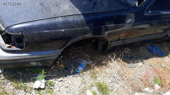 mazda 929 çıkma sol ön çamurluk