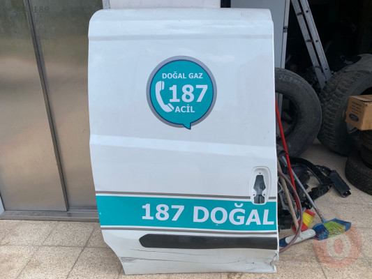 FİAT DOBLO ÇIKMA ORJİNAL SAĞ SÜRGÜLÜ KAPI KAPALI KASA