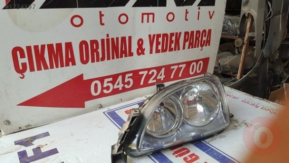 Toyota Avensis sol far 1999 çıkma