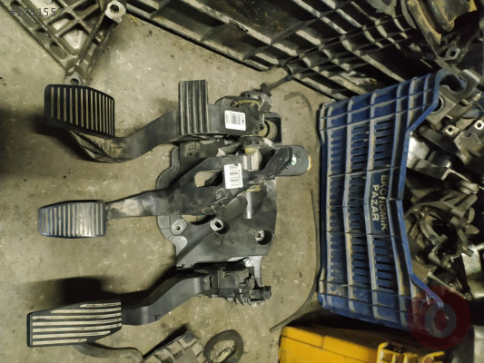 Egea pedal takımı