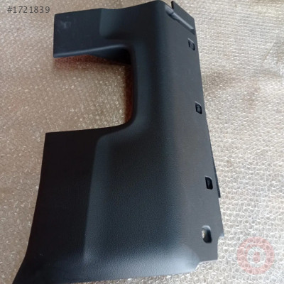8W1863075D /8W1863075  TORPİDO SAKLAMA KUTUSU AUDİ A4 A5
