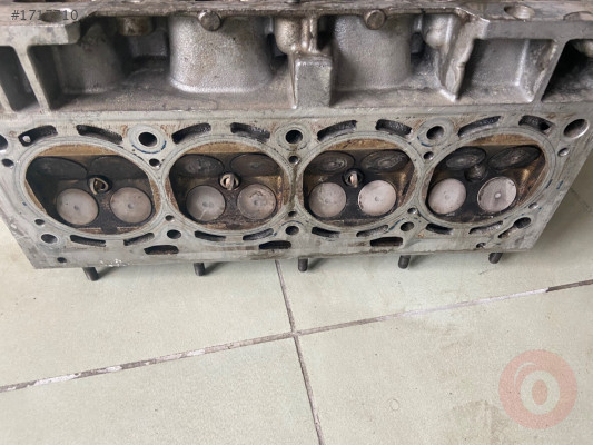VOLKSWOGEN POLO 1.6.16V BENZİNLİ ORJİNAL SİLİNDİR KAPAĞI