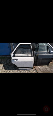 Fiat Uno sağ arka kapı orjinal beyaz sökme