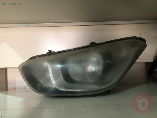 HYUNDAİ İ20 10-14 SOL FAR