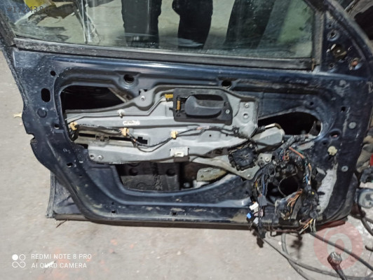 RENAULT LAGUNA 1 SOL ÖN KAPI SOL ÖN KAPI KUŞAĞI KAPI BANDI K