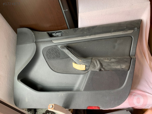 VW JETTA GOLF5 ÇIKMA ORJİNAL SAĞ ÖN KAPI DÖŞEMESİ