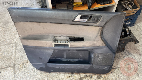 2004-2009 VW POLO SOL ÖN  KAPI DÖŞEMESİ ORJ ÇIKMA