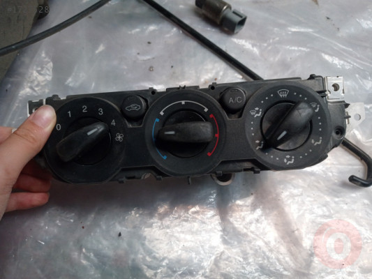 Ford Focus komut ısıtma/klima 7m5t19980-aa