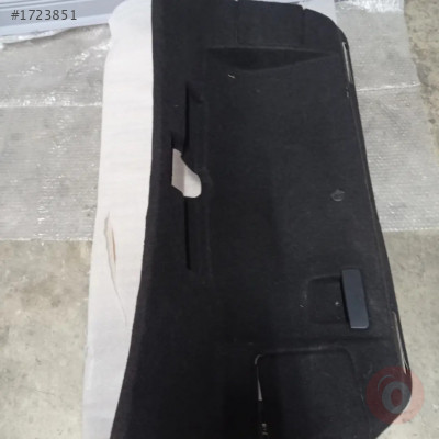 8K5867975D/8K5867975F BAGAJ KAPAĞI KAPLAMASI AUDİ A4