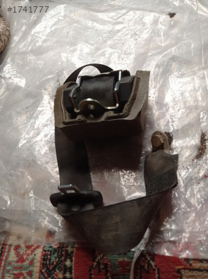 AUDI A4 S4 B7 8E 8H ARKA EMNİYET KEMERİ
