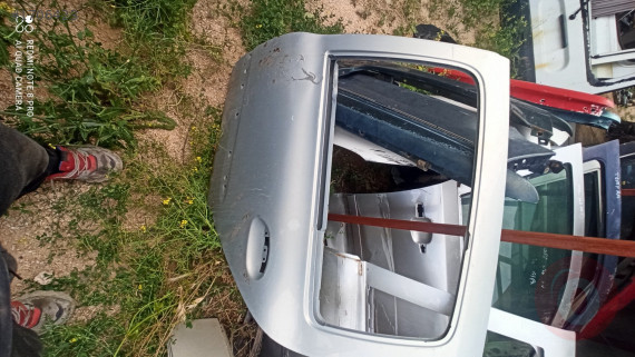 Clio2 sol arka kapı