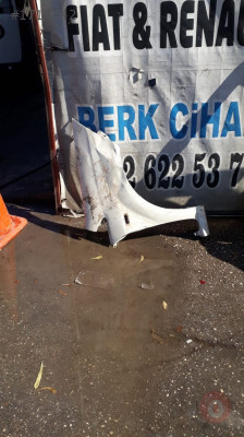 FİAT LİNEA SAĞ ÖN ÇAMURLUK