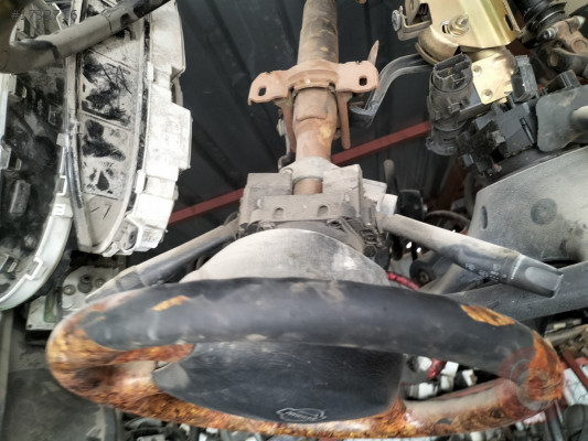 Nissan Primera far sinyal kolu
