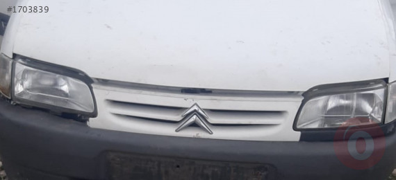 2000 model citroen berlingo 1.9 dizel çıkma takım far