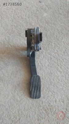 RENAULT MASRER 3 GAZ PEDALI