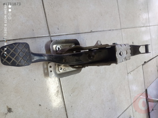 Jetta  2012 fren pedalı orj temiz çıkma