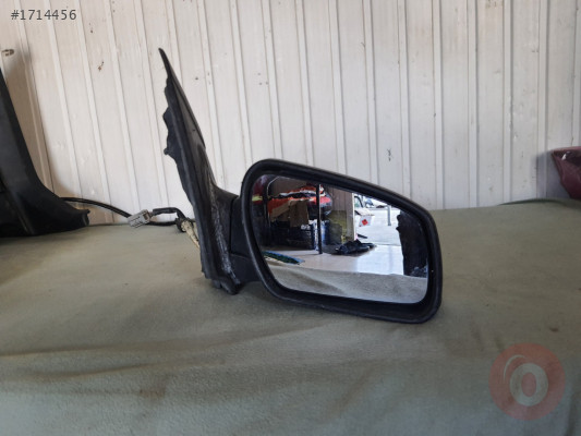 FORD FOCUS SAĞ YAN AYNA