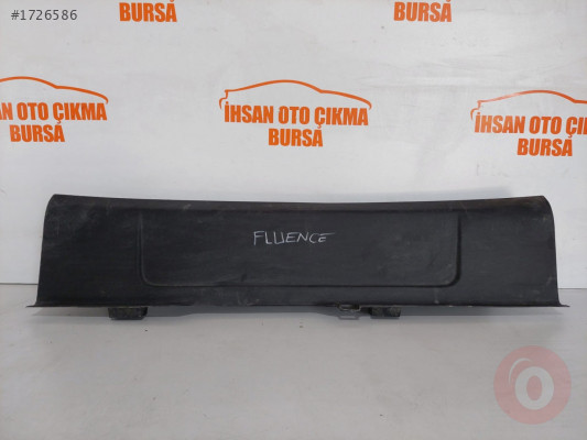Renault fluence bagaj eşik plastiği orijinal