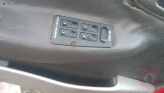 1996 kia sephia 1.6 16v benzinli çıkma sol ön cam düğme