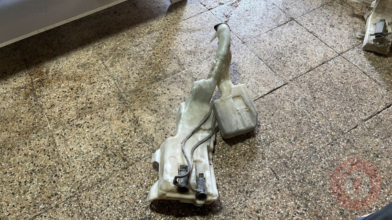 2005 TOYOTA RAV4 CAM SİLGİ SU DEPOSU ORJ ÇIKMA