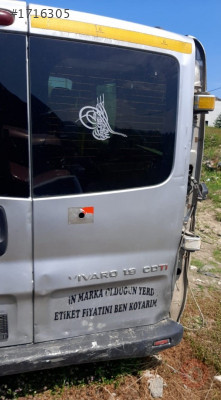 renault trafic çıkma sağ bagaj kapağı