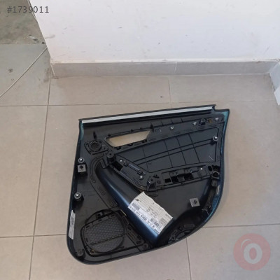 8K0867303M/8K0867305 KAPI KARTONU SOL ARKA  AUDİ A4