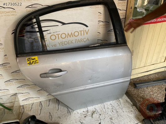 OPEL VECTRA C SAĞ ARKA KAPI KİLİDİ 2003-2007 MODEL ORJİNAL