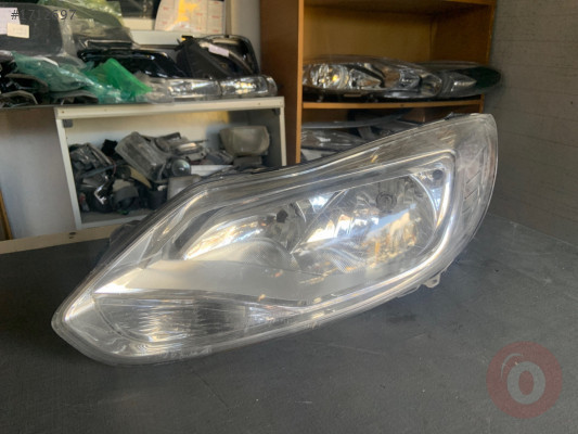 2012 2014 Ford Focus Sol Ön Far