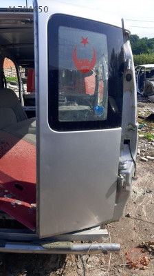 fiat doblo çıkma sağ bagaj kapağı
