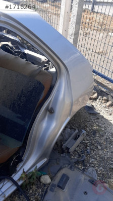 peugeot 306 hb kesme sol arka çamurluk
