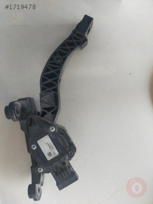 HYUNDAİ İ30 GAZ PEDALI VE  KONUM SENSÖRÜ 327003XXXX
