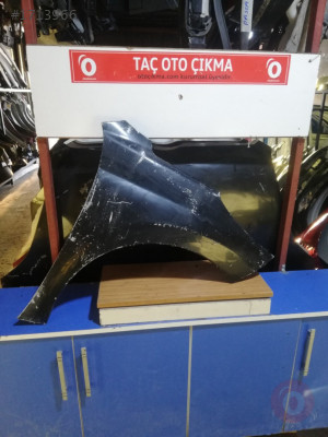 Peugeot 207 çıkma ön sağ çamurluk