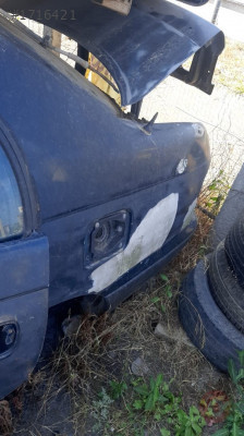 toyota carina çıkma sol arka çamurluk