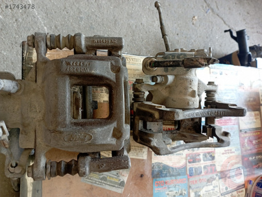 FORD TRANSİT CUSTOM ARKA FREN KALİPERİ