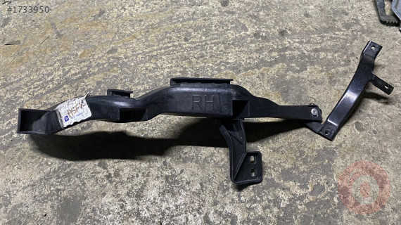 OPEL ASTRA K SAĞ FAR ALT BRAKETİ ÇIKMA 13423701 CANCAN OPEL