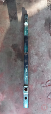 TOYOTA AVENSİS 1988 2.0 ÇIKMA ORJİNAL TAMPON DEMİRİ