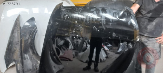 Audi Q7 kaput çıkma