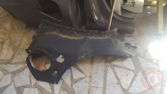 RENAULT CLIO 4 ÇIKMA SAĞ ARKA ÇAMURLUK İÇ SACI ORJİNAL