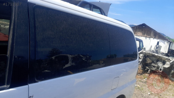 hyundai starex minibüs çıkma sol çamurluk camları kısa sasi